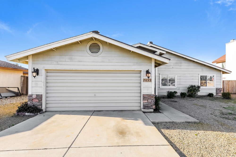 Primary Photo - 7643 W Desert Cove Ave