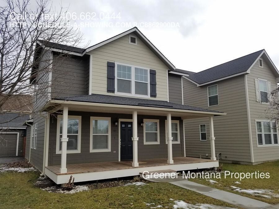 Primary Photo - 121 Silverberry St