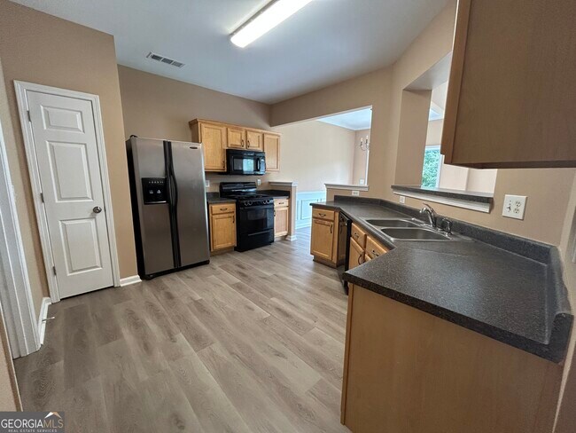 Foto del edificio - 5730 Sterling Ct