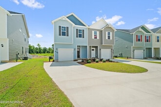 Building Photo - 405 Blockade Shl Ln