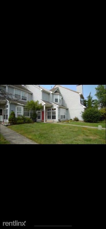 Foto del edificio - 3 br, 2.5 bath Townhome - 823 Thoreau Ln