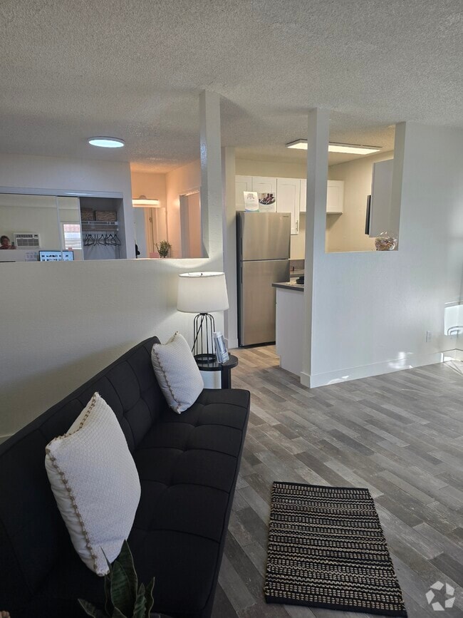 Building Photo - Sierra Park Apartments