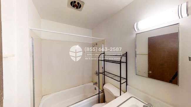 Building Photo - 2533 Hillegass Ave
