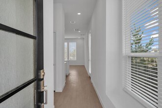 Building Photo - 12639 Blue Catfish Ln