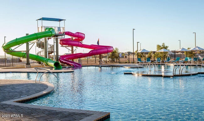 Foto del edificio - 5425 S Caisson Way