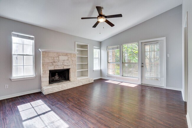 Building Photo - Natures Best Two Bedroom - 360 at 2222 - C...