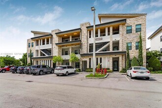 Building Photo - 7865 NW 104th Ave