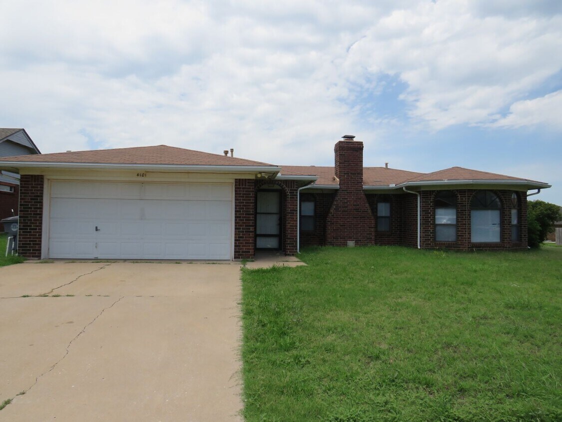 Foto principal - 4101 SW Parkridge Blvd