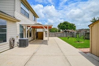 Building Photo - 1030 Riverwood Dr