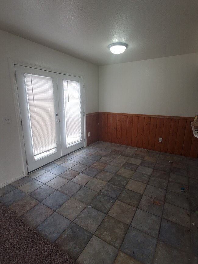 Building Photo - 7524 Hickory Hills Dr