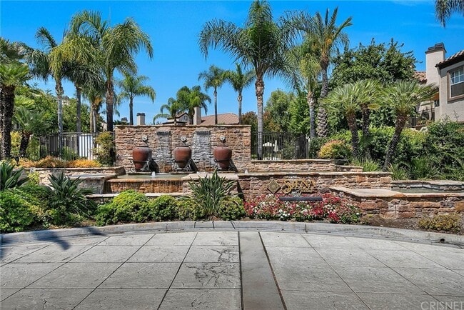 Building Photo - 24105 Del Monte Dr