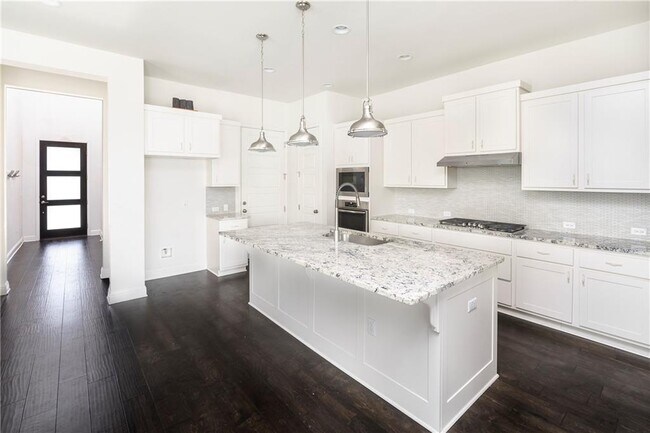 Building Photo - 6708 Kalahari Dr