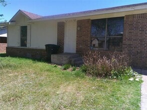 Building Photo - 3725 Purdue Ln