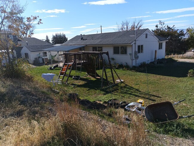 Foto del edificio - 2836 Canyon Rd