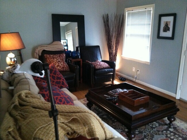 Foto del edificio - 1805 Piedmont Way NE