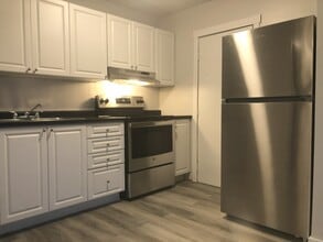 Building Photo - 17 Buchanan St