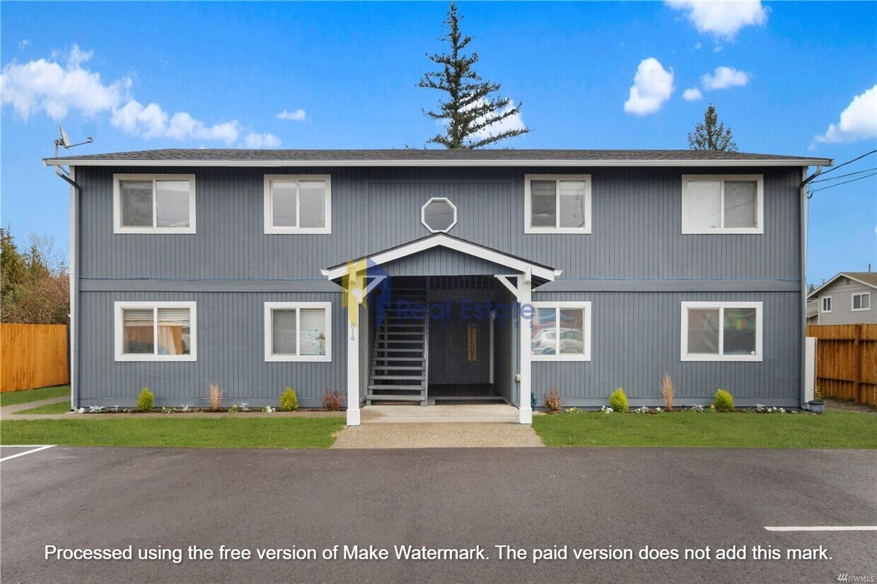 Foto principal - Newly Remodeled Two Bed One Bath Unit in the Heart of Sultan