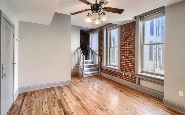 Building Photo - 3211 Zuni St