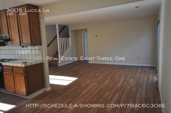 Building Photo - 3 bedroom 2 bath with 2 car garage and pri...