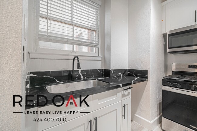Foto del edificio - 3471 5th St