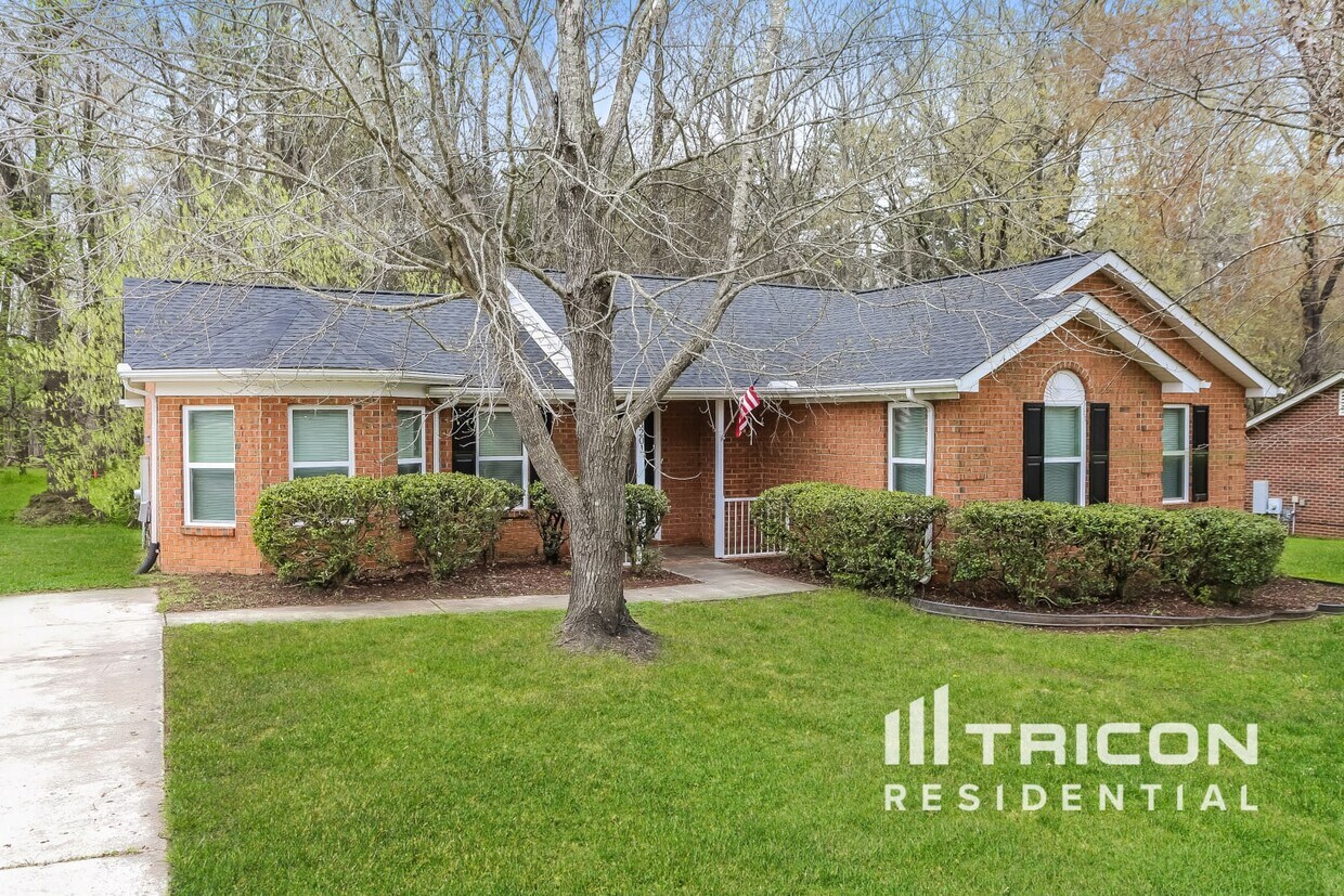 Foto principal - 3201 Bobwhite Circle Wingate NC