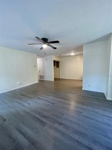 Building Photo - 622 W Belden St