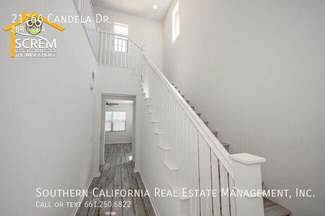 Foto del edificio - 21766 Candela Dr