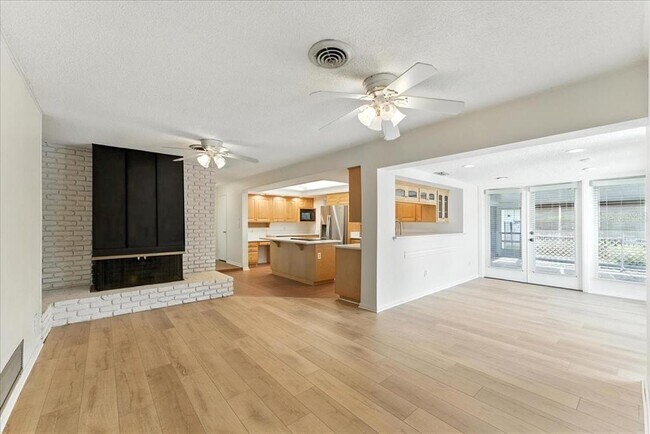 Building Photo - 2400 Deloraine Trail