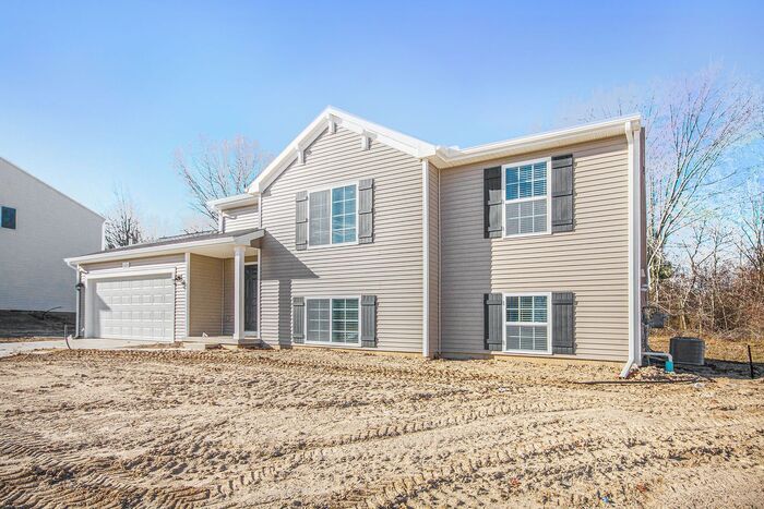 Primary Photo - 13700 Deer Creek Dr