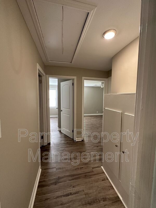 Foto del edificio - 1408 E 38th St