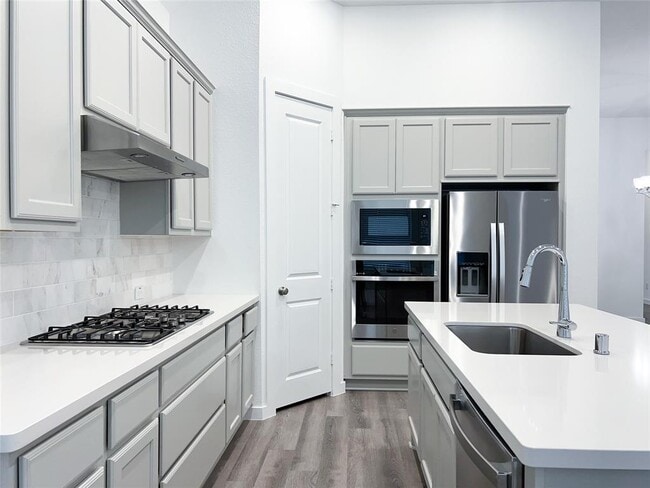 Building Photo - 17127 Crimson Crest Dr