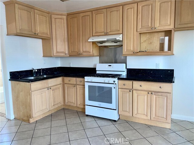 Foto del edificio - 1438 E 59th St