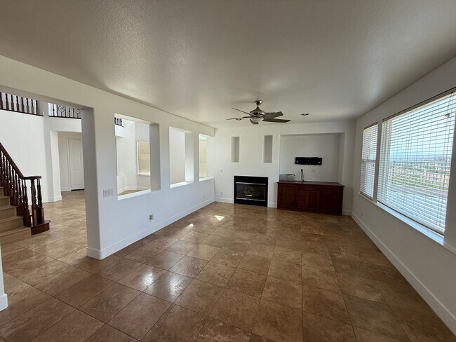 Foto del edificio - Fair Oaks Ranch 5 Bedroom Home in Canyon C...