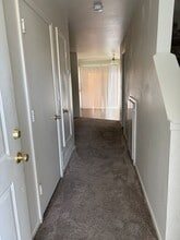 Building Photo - 137 Dayton Village Pkwy