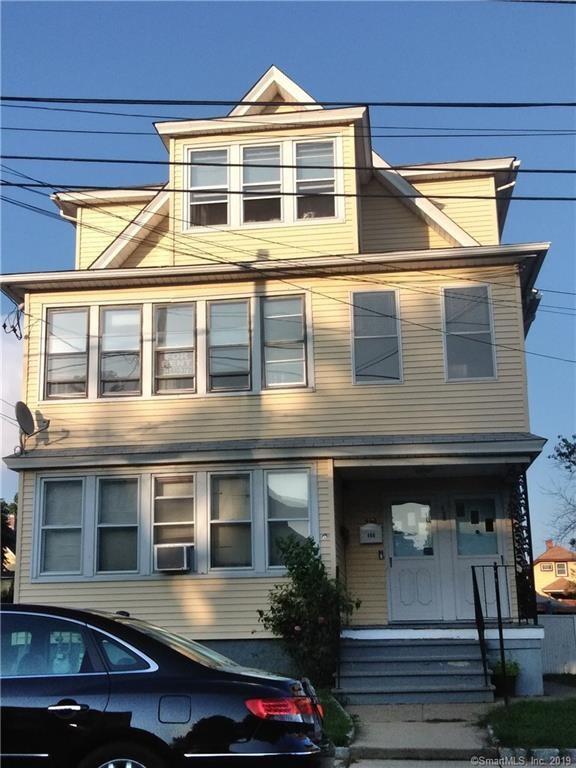 Primary Photo - 458 Anson St
