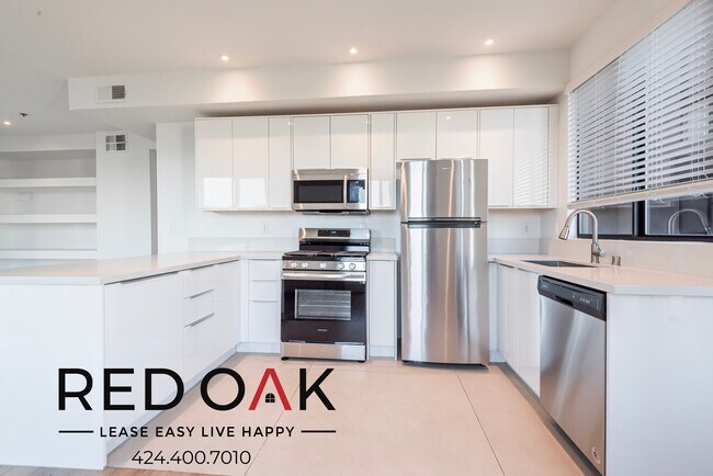 Building Photo - ~1 Month FREE~ Breathtaking Two Bedroom wi...