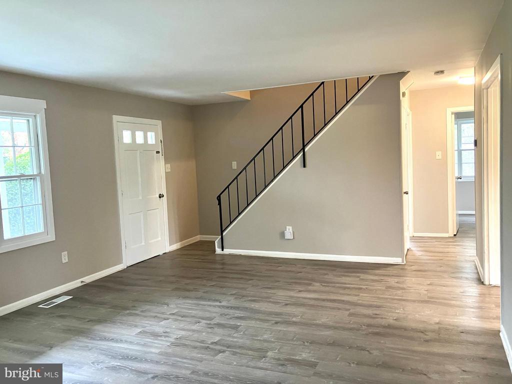 Primary Photo - 12214 Millstream Dr