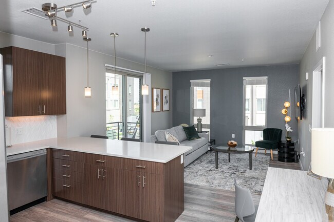 Foto del edificio - 17607 E 61st Ave