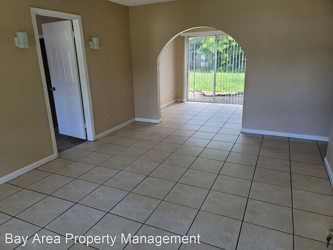 Building Photo - 4 br, 2 bath House - 7030 Parliament Dr