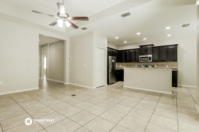 Foto del edificio - 4536 29th Ave Cir E