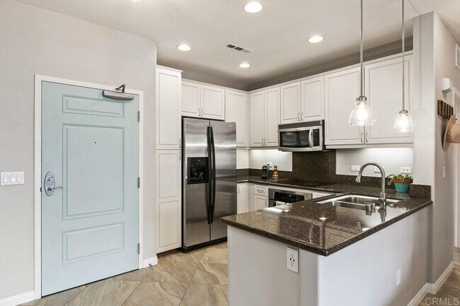 Building Photo - 3887 Pell Pl