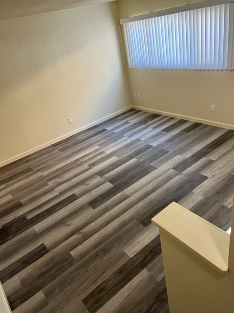 Foto del edificio - 585 W 16th St