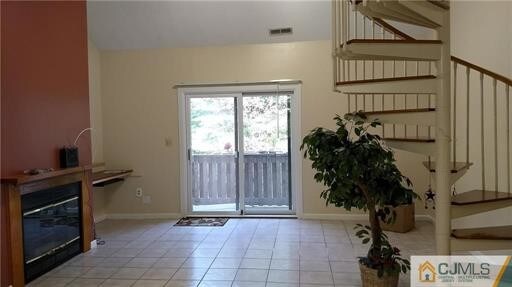 Building Photo - 2304 Ravens Crest Dr