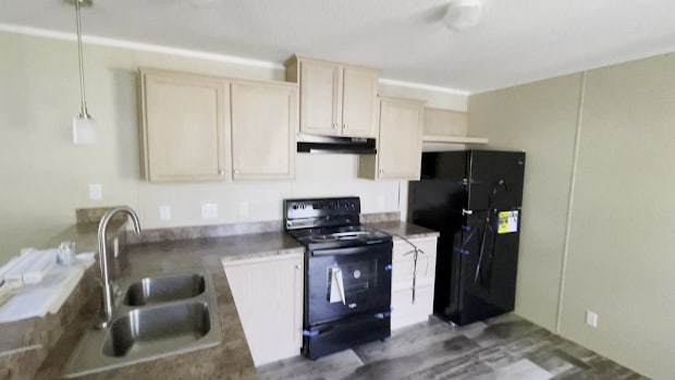 Building Photo - 430 N Crotty Ln