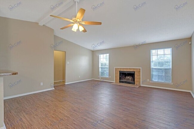 Foto del edificio - 7505 Tiffany Meadows Ln