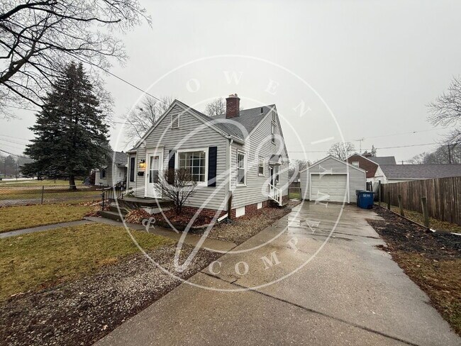 Foto del edificio - 4114 S Detroit Ave