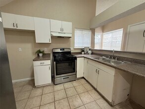 Building Photo - 11530 Springshire Dr