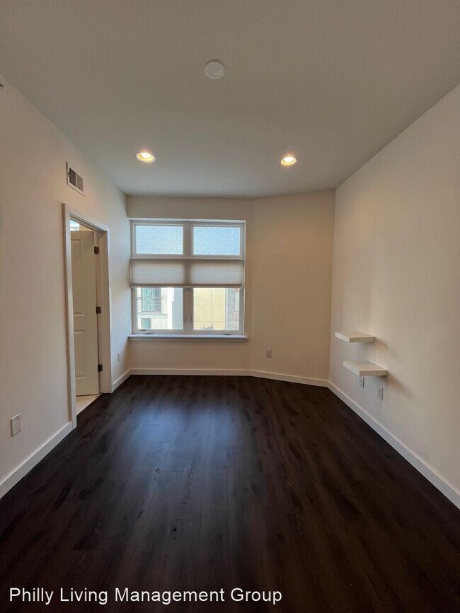 Building Photo - 2 br, 2 bath House - 832 N 16th Street Uni...