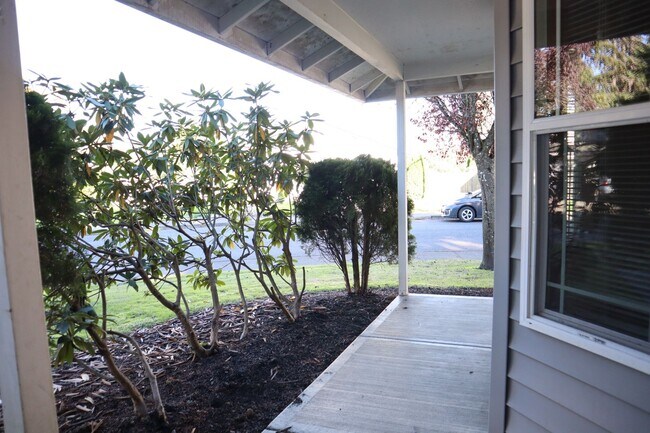 Building Photo - Lovely 3 Bedroom Home for Lease in Battle ...