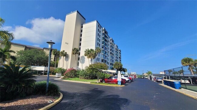 Building Photo - 660 Island Way